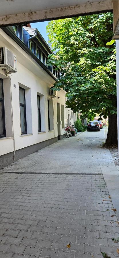 Khan Apartments Liubliana Exterior foto